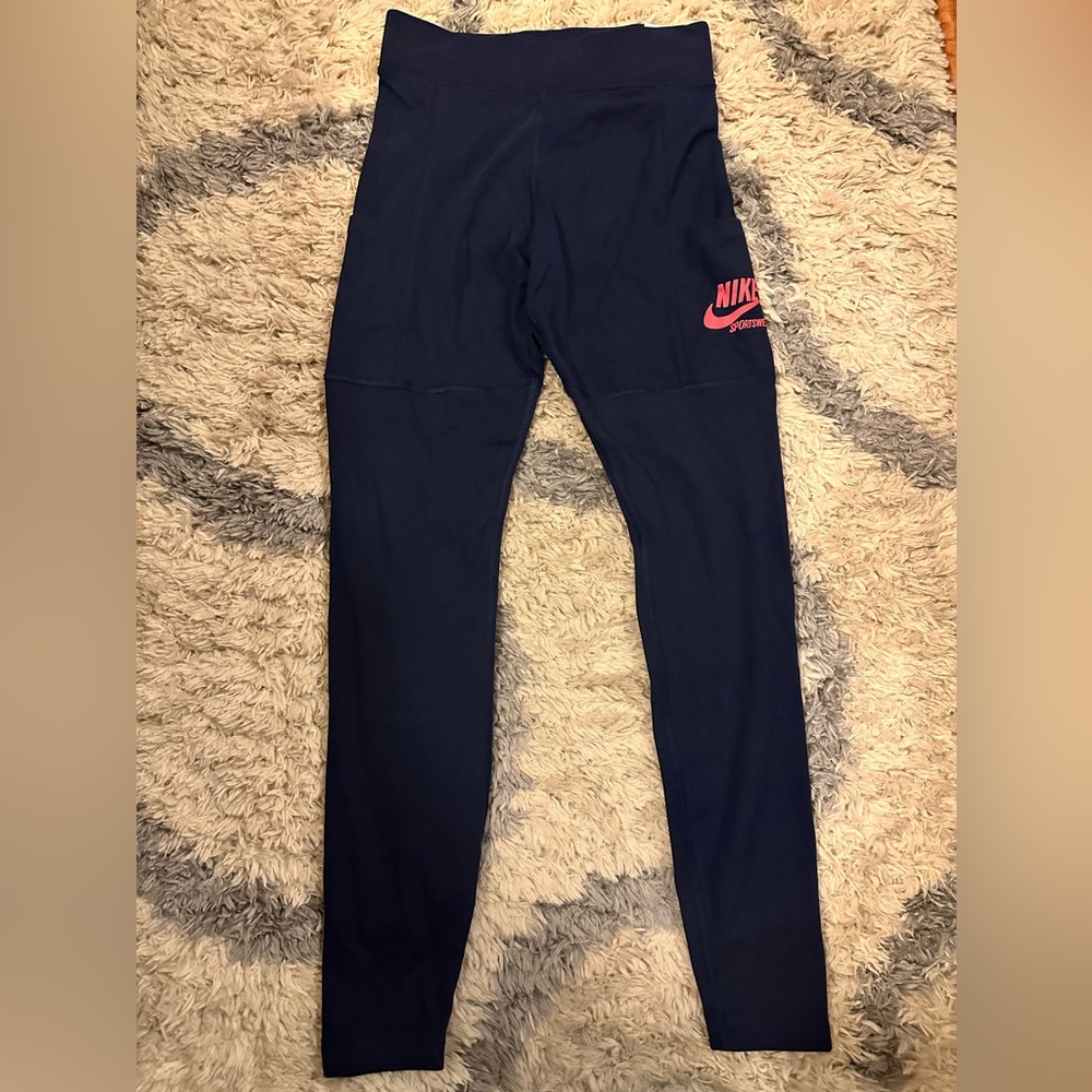 Nike sportswear Small Leggings